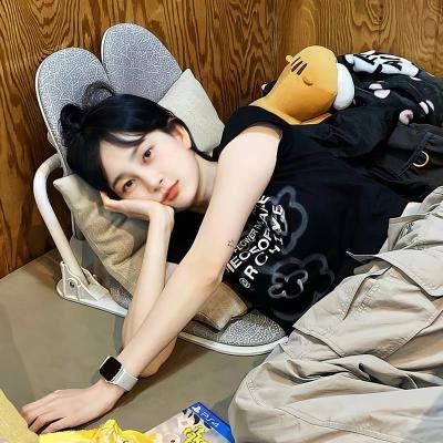 俏女怀春
